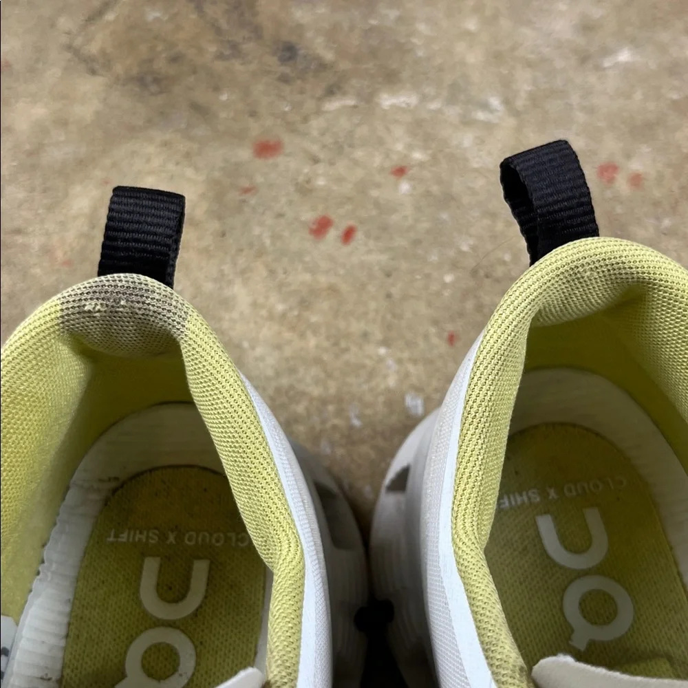 On Running Oncloud X Shift in Vapor Acacia 
Size: 8 - Picture 9 of 14